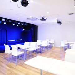 【髪型自由・ネイルOK】アイドルグループ マネージャー・店舗運営スタッフの画像