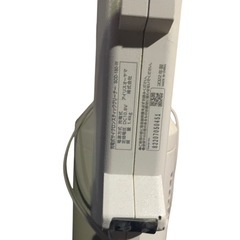 アイリスオーヤマ 充電式　サイクロン　スティッククリーナー SCD-180-W（ホワイト）2022年製の画像