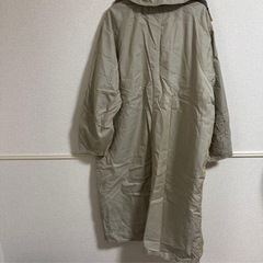 KBF ベージュ チェック柄裏地 ロングコートの画像