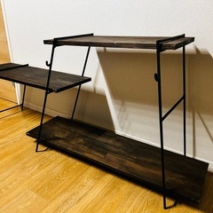 キャンプ用の特注ギアラック（木×鉄）の画像