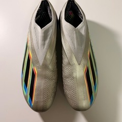 
Adidasサッカースパイクの画像