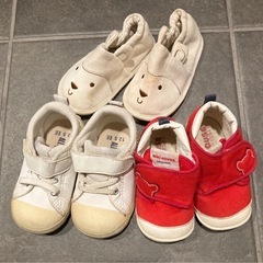 12.5cm シューズ2足＋ルームシューズ セットの画像