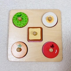 木製パズルの画像