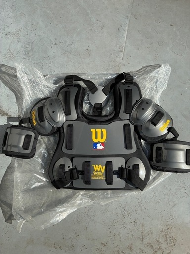 ウィルソン審判用公式インサイドプロテクター