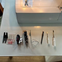 シンガー カンタム1100 コンピュータミシンの画像