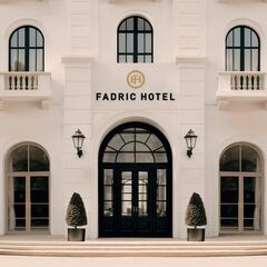 2箱　ファドリックホテル 柔軟剤 500mL＋ルーム＆ファブリックミスト 300mLの画像