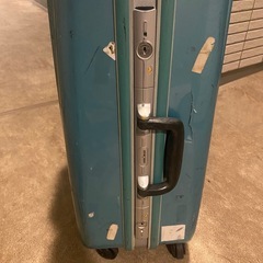 (ジャンク品)スーツケースの画像