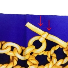 CELINE シルク100% スカーフ ネイビー ブルー ゴールド チェーン柄の画像