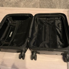 スーツケースの画像