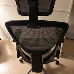 メッシュオフィスチェアの画像