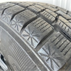 【美品】スタッドレスタイヤ　265/65R17 　オールブラックの画像