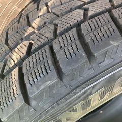 ①【※値下げしました】　DUNLOP(ダンロップ) スタッドレスタイヤ　17インチ　225/60R17　４本セットの画像