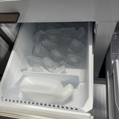 SHARP冷凍冷蔵庫 2018年の画像