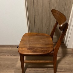無垢材ウォルナットダイニングチェア／ウッドチェア②の画像