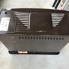 石油スト—ブ4.0Lの画像