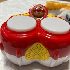 アンパンマン電子太鼓、豆柴ぬいぐるみセット
の画像