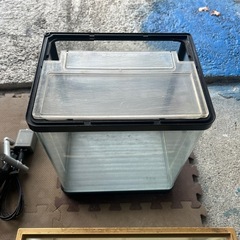 水槽2個付属品2個セットの画像