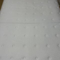 セミダブルベッドの画像