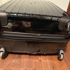 キャリーケースの画像
