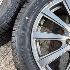 タイヤ ホイール 225/55r17 スタッドレス ホイール付き  冬タイヤの画像