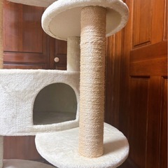 【引取り限定】  Mau キャットタワー ミ ルキーエッグ 美品 の画像