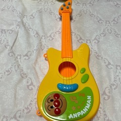 アンパンマンギターとぬいぐるみセット
の画像