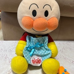 アンパンマンギターとぬいぐるみセット
の画像