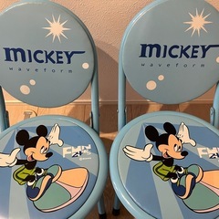 ディズニー　折り畳みイス　2点セットの画像