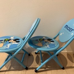 ディズニー　折り畳みイス　2点セットの画像
