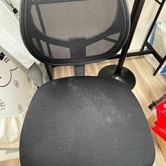 パソコンデスク（椅子付き）の画像