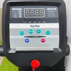 ランニングマシン　スポーツの画像