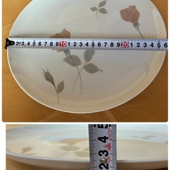 約26㌢ホールケーキ置けるぐらいの皿1枚の画像