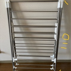 洗濯物干し台、三角の画像