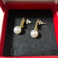 真珠ピアス
の画像