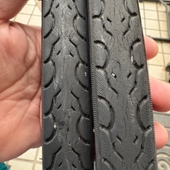 自転車のタイヤ 700x28cの画像