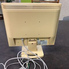 希望多し【中古】IODATAディスプレイLCD-AD197GWコードつきの画像