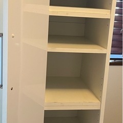 ディノスで購入　ゴミ箱上が有効活用できます　隙間収納の画像