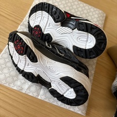 値下げ新品子供靴　17センチの画像