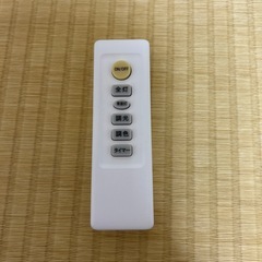 ３灯LEDシーリングライトの画像