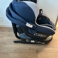 エールベベクルット3iグランス　チャイルドシートの画像