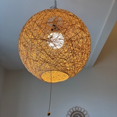 ラタン風 ペンダントライト 照明の画像
