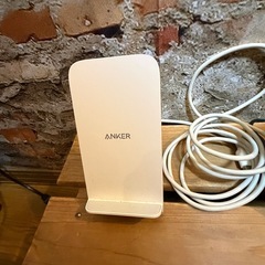ANKER 充電スタンド ホワイト ブラック セットの画像