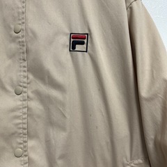 FILA フィラ　袖ボリュームビックシルエット　コーチジャケット　ベージュの画像
