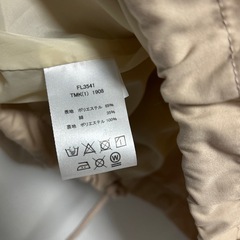 FILA フィラ　袖ボリュームビックシルエット　コーチジャケット　ベージュの画像