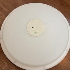 6-8畳用　
シーリングライト　LEDの画像