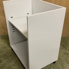 ☆スチール製のワゴン　キャスター付きの画像