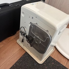 ファンヒーター　灯油ストーブの画像