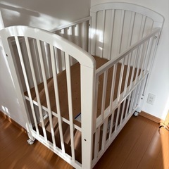 【セット商品】KATOJI ベビーベッド ×　プーメリー × アップリカ　バスチェアの画像