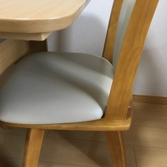 ★ニトリ★2人がけダイニングセット★回転椅子★の画像