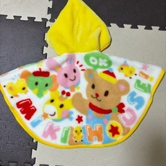 美品✨日本製✨ミキハウス✨ベビー70〜85✨秋冬服✨アウター✨防寒✨フリースポンチョ✨マント
の画像